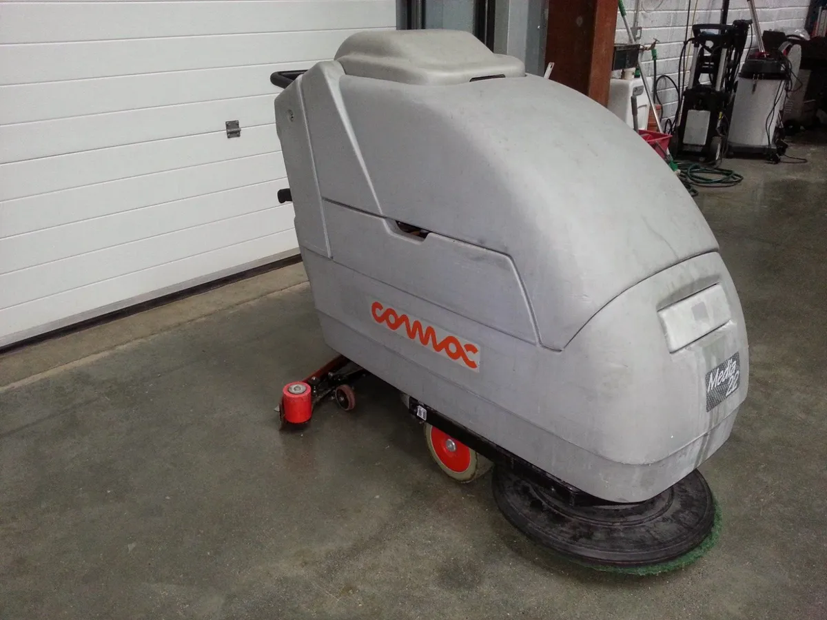 Comac walk behind scrubber dryer - Image 1