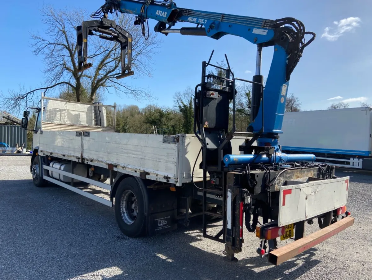 2013 DAF LF 55-220 dropside crane truck - Image 4