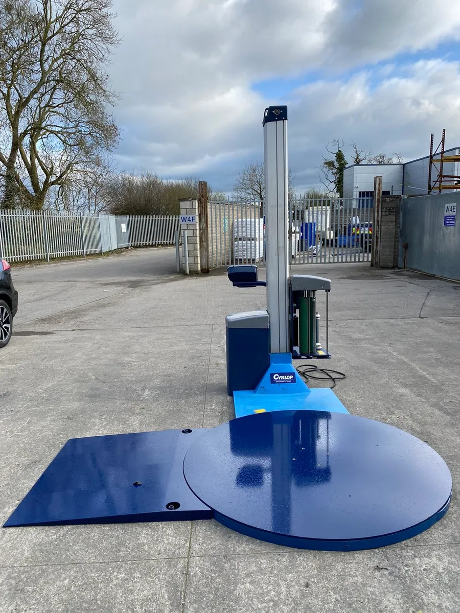 Cyklop Pallet Wrapping Machine Pallet Wrapper - Image 1