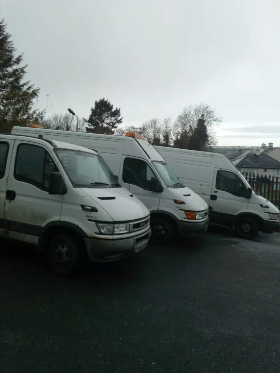 Iveco daily's for breaking - Image 1