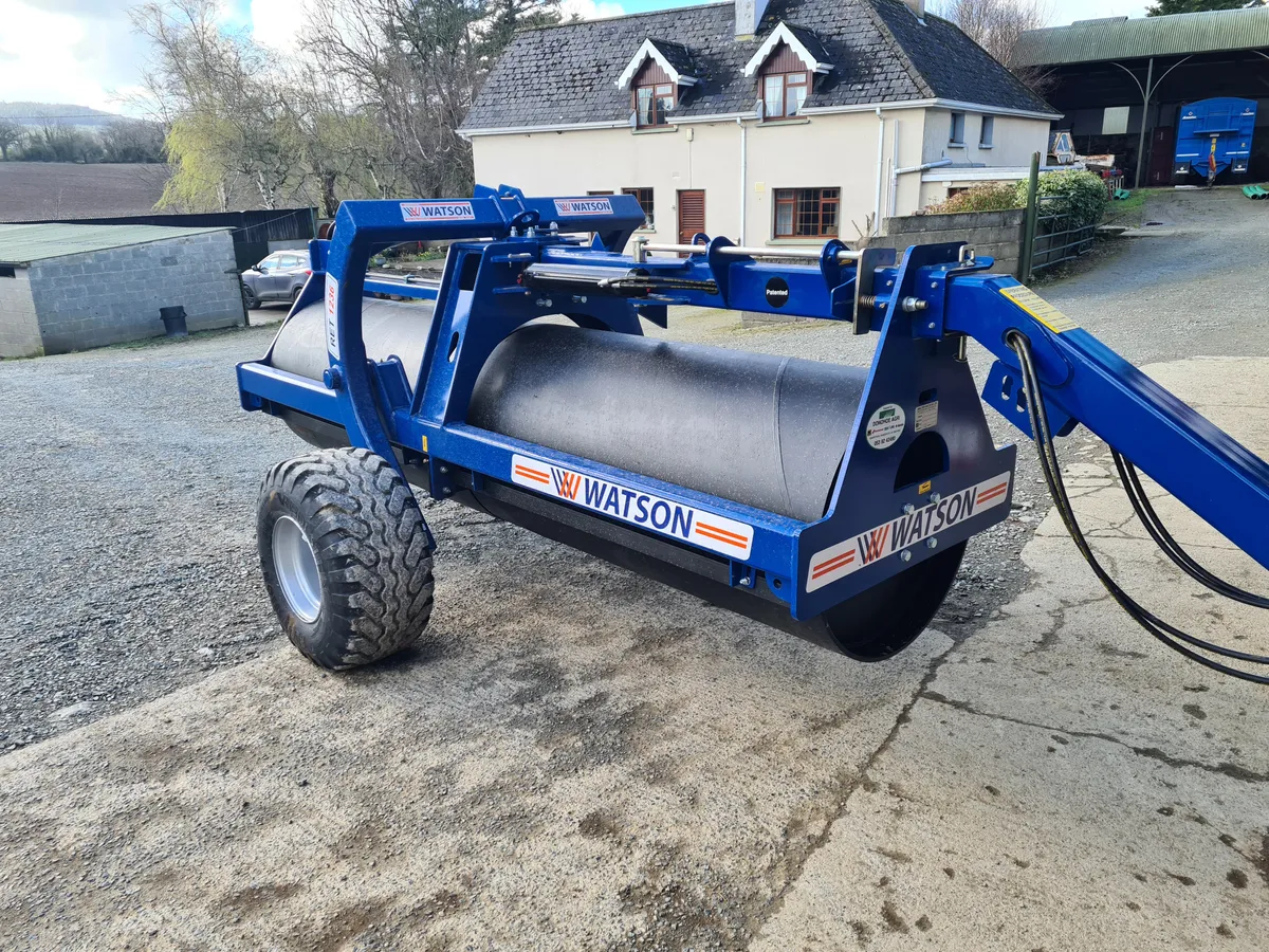 12 ft end tow roller for hire. - Image 4