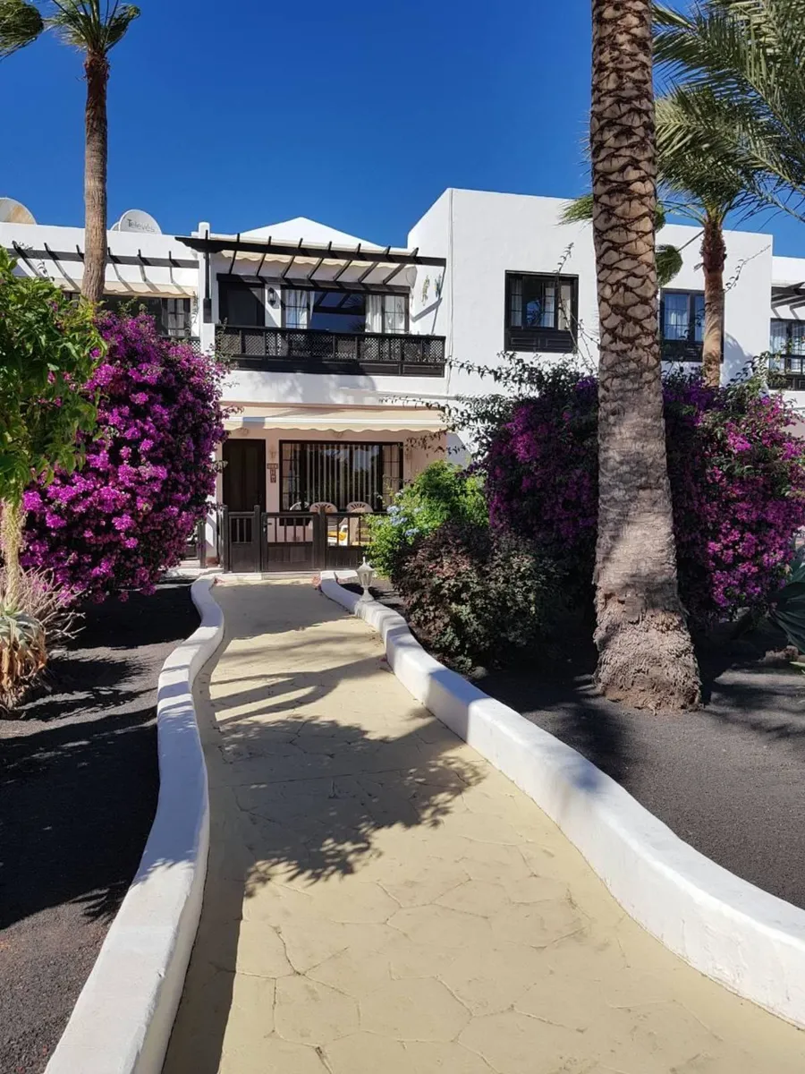 2 bedroom apartment Puerto Del Carmen Lanzarote - Image 2