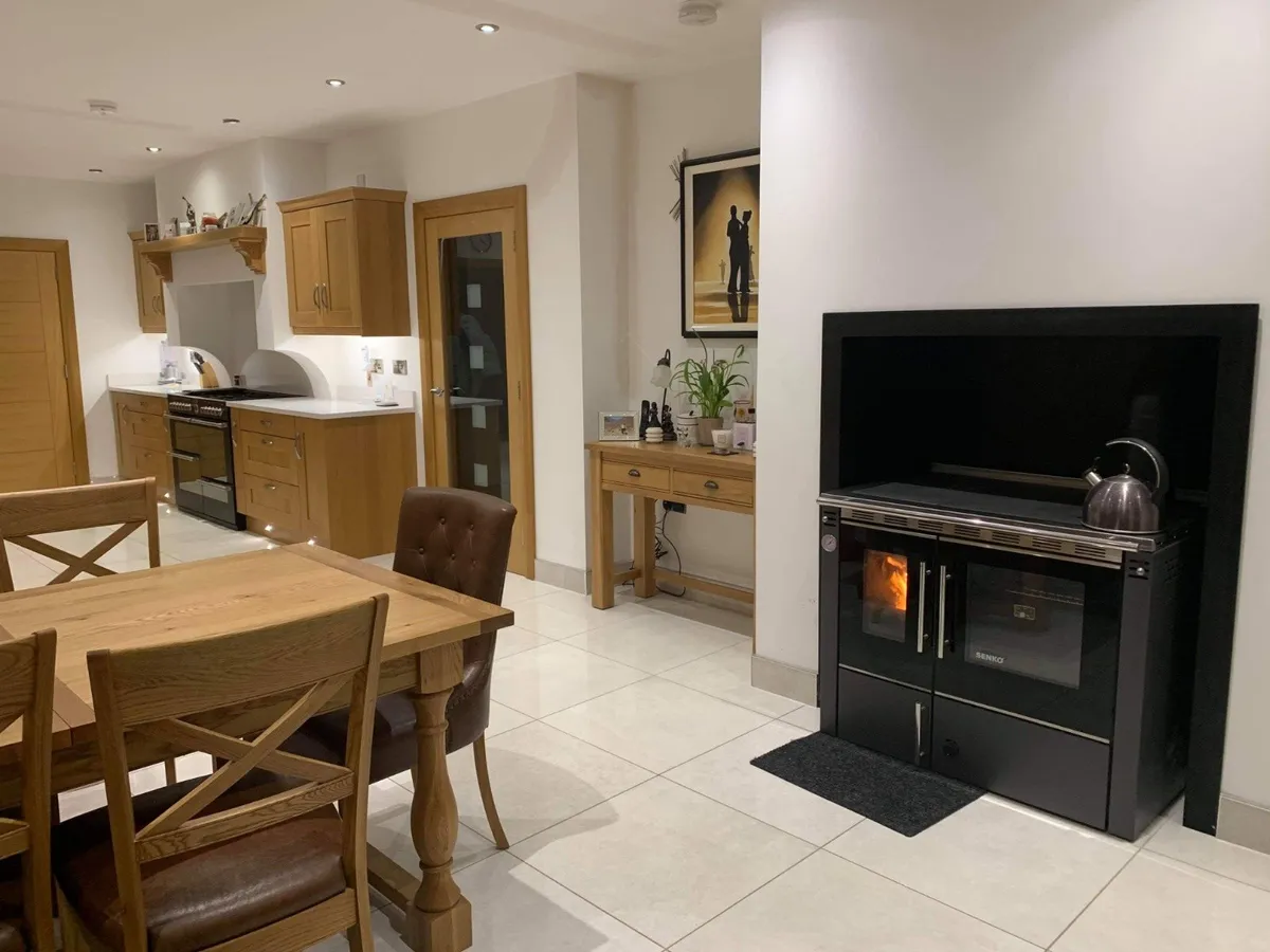 Senko Solid Fuel Cooker heats 24 radiators!!! - Image 1