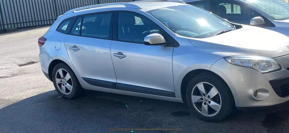 Renault Megane Estate 1.5dci 110 for breaking - Image 1