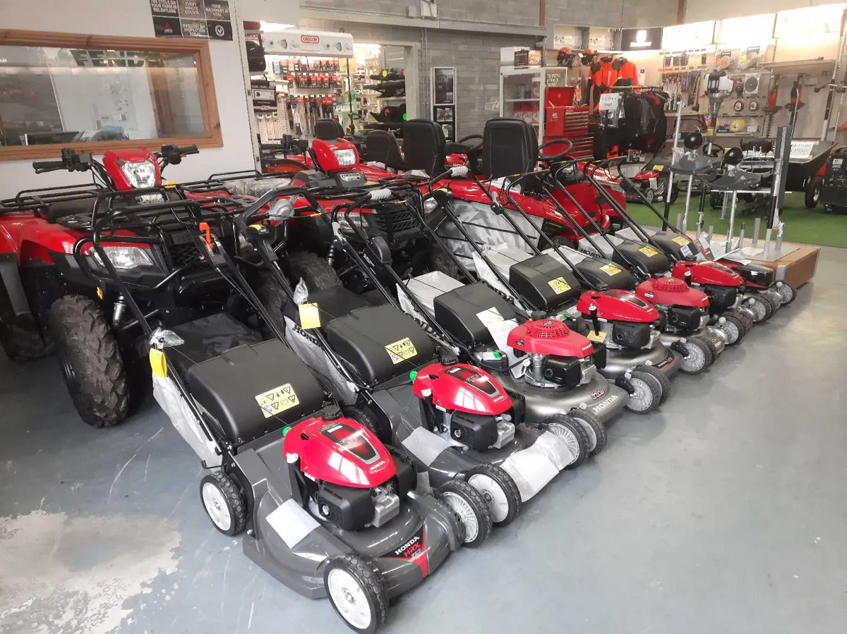 Honda Lawnmowers - Image 3