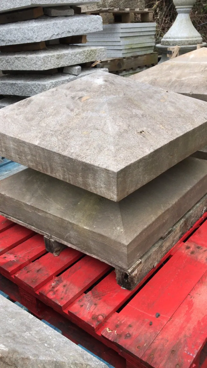 Limestone Pier Caps  Brown &  Black - Image 1