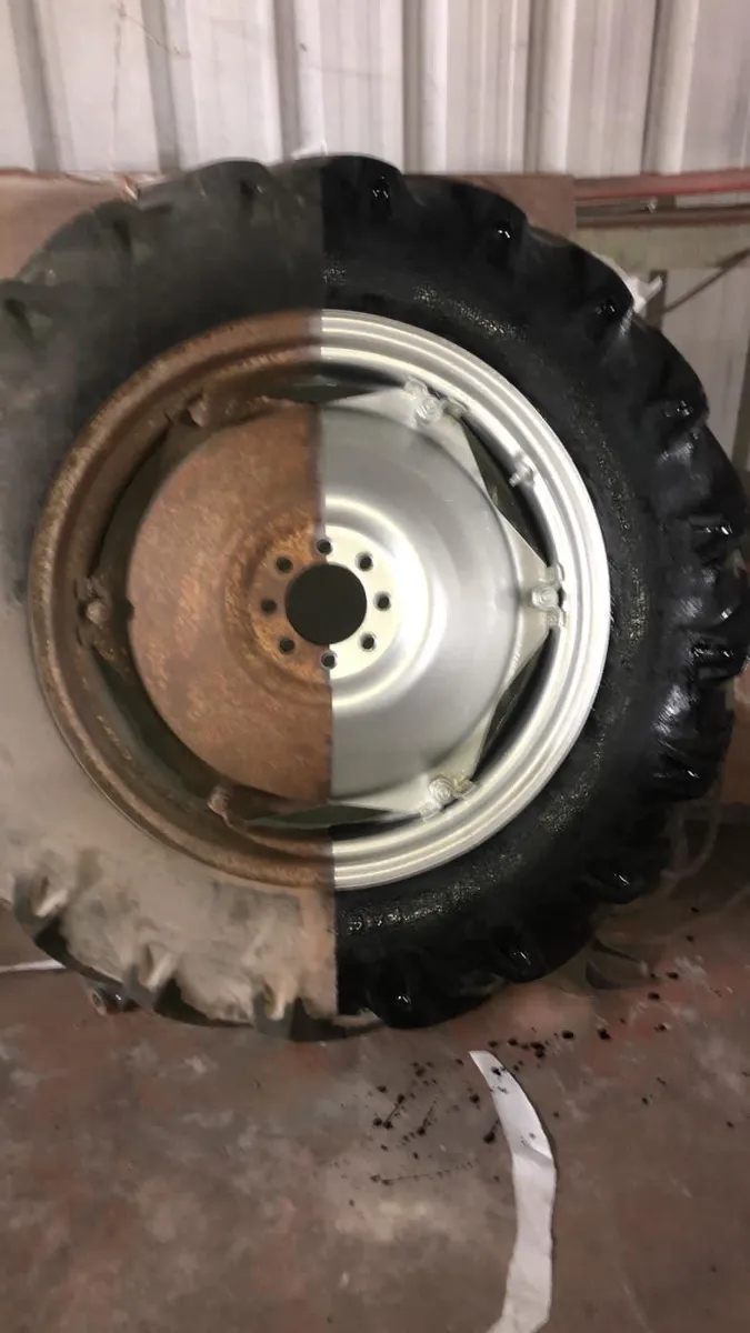 Sandblasting prime and paint - Image 1