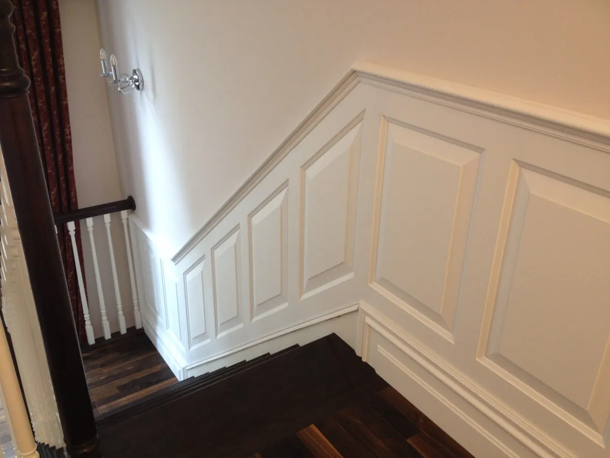 Raised wall panelling - Image 3