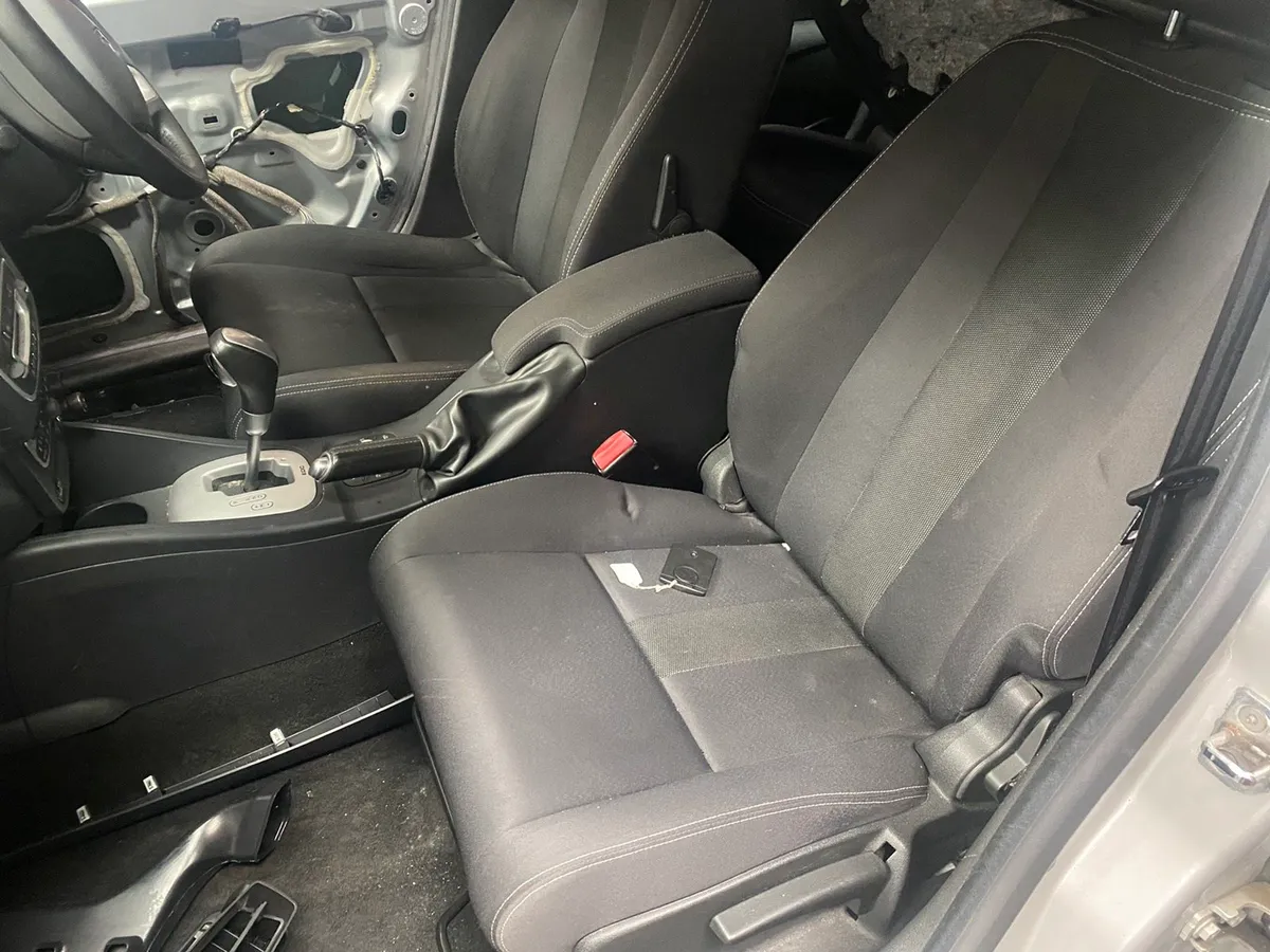 Renault Megane Estate 1.5dci 110 for breaking - Image 3