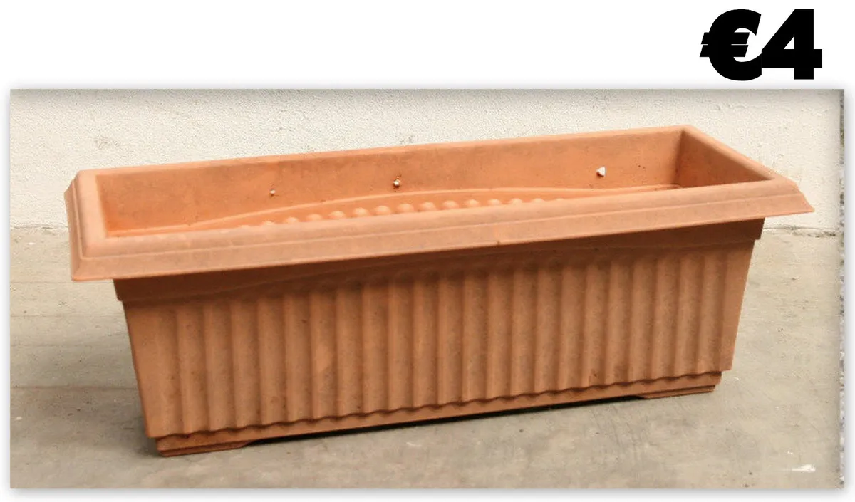 Plant pots & trays - Image 4
