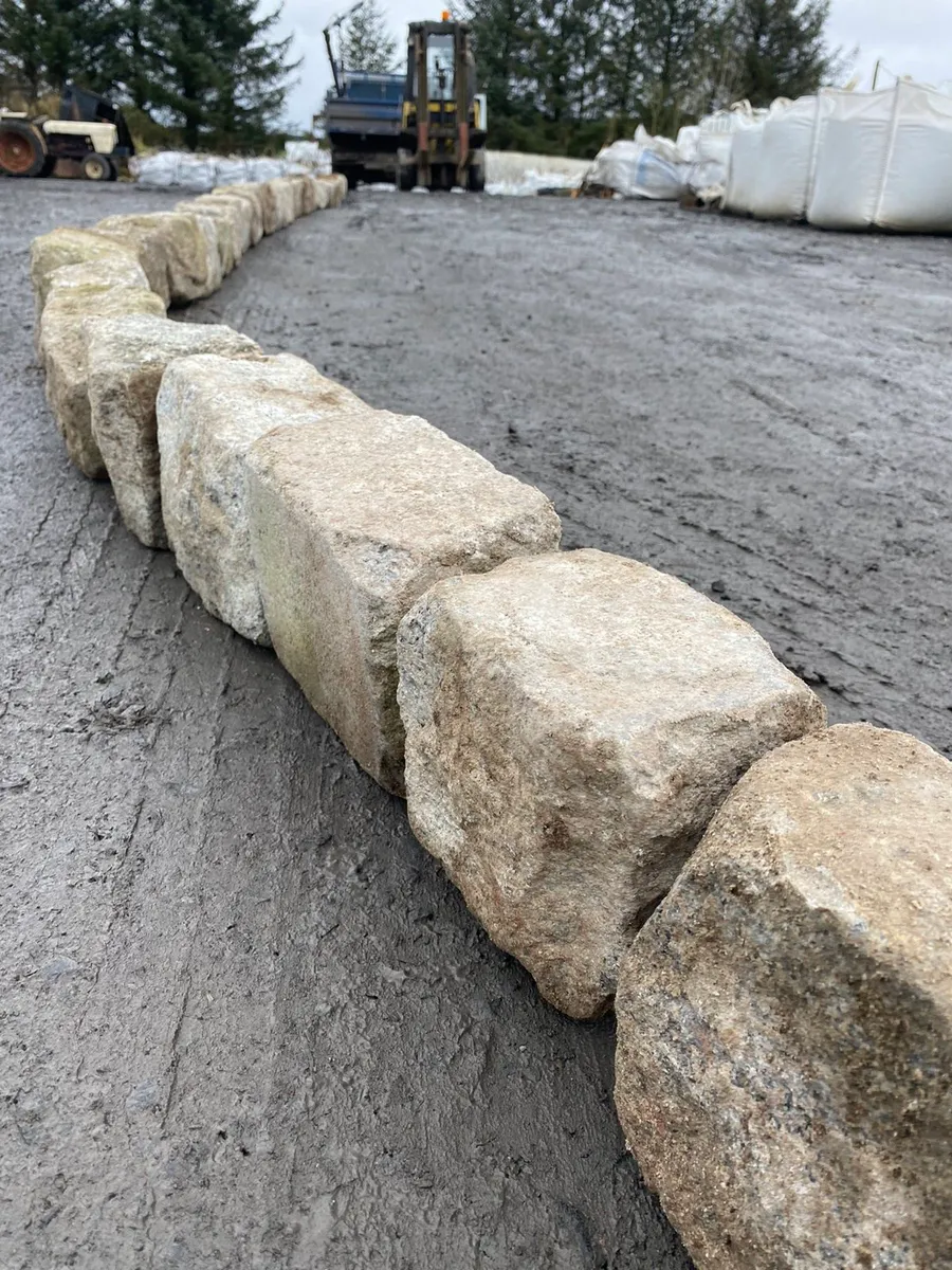 Old Salvage Granite Driveway Kerbstones - Image 2