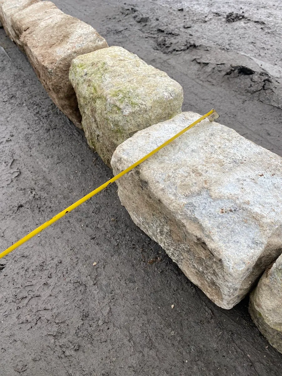 Old Salvage Granite Driveway Kerbstones - Image 3