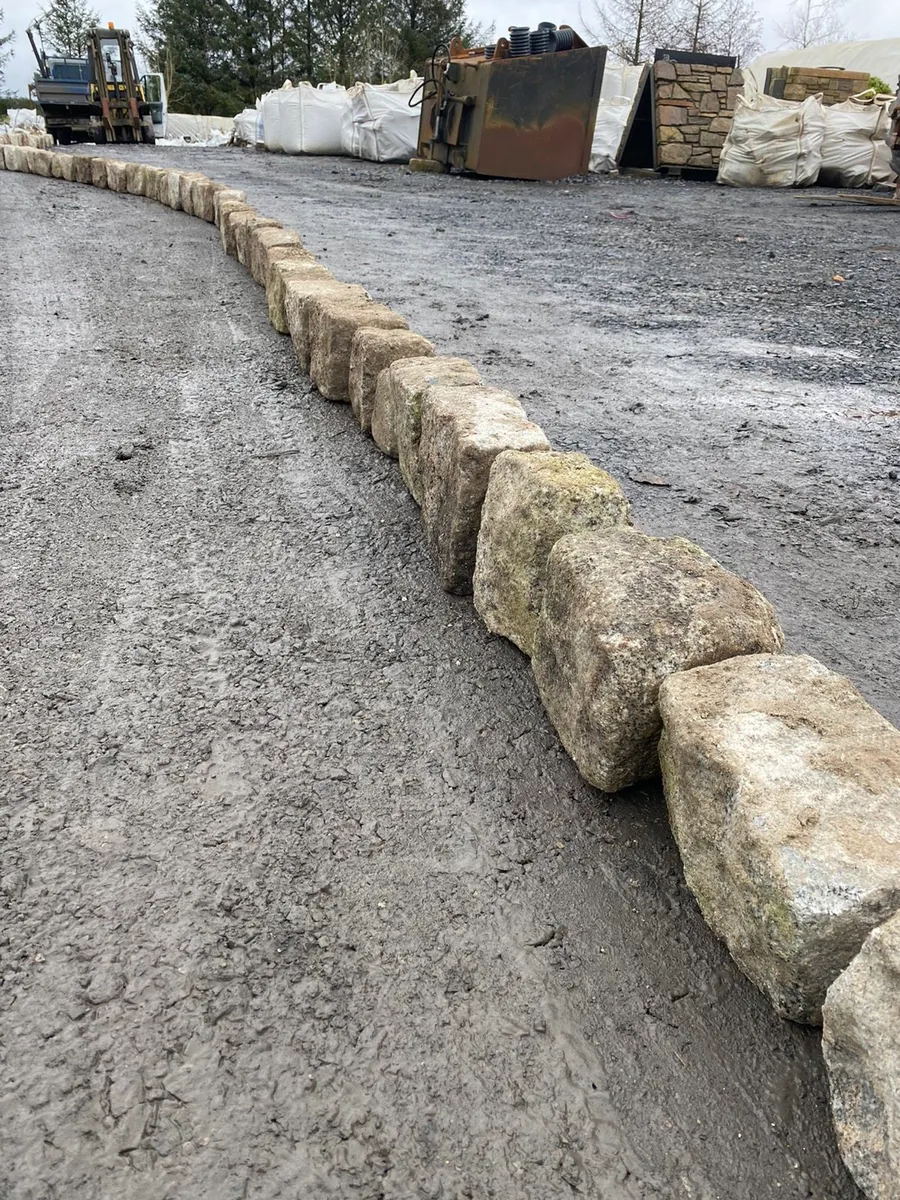 Old Salvage Granite Driveway Kerbstones - Image 1