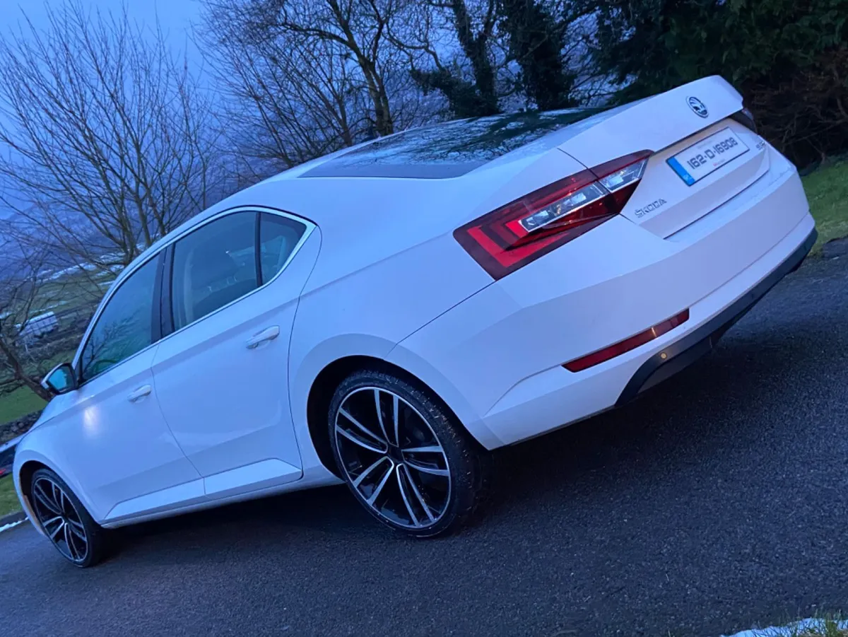 19” double spoke Skoda Octavia superb alloys