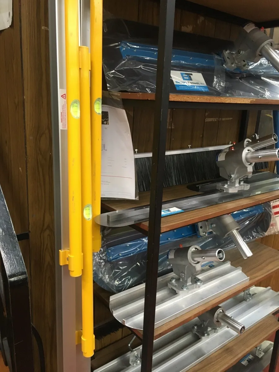 AUSSIE SCREEDS 1.5M , 2.4M AND 3Mt . METRIX EQT - Image 1