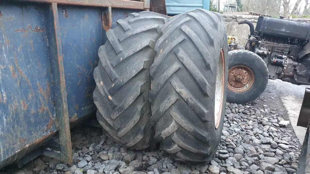 Wheels to suit mf  or international tractors - Image 3