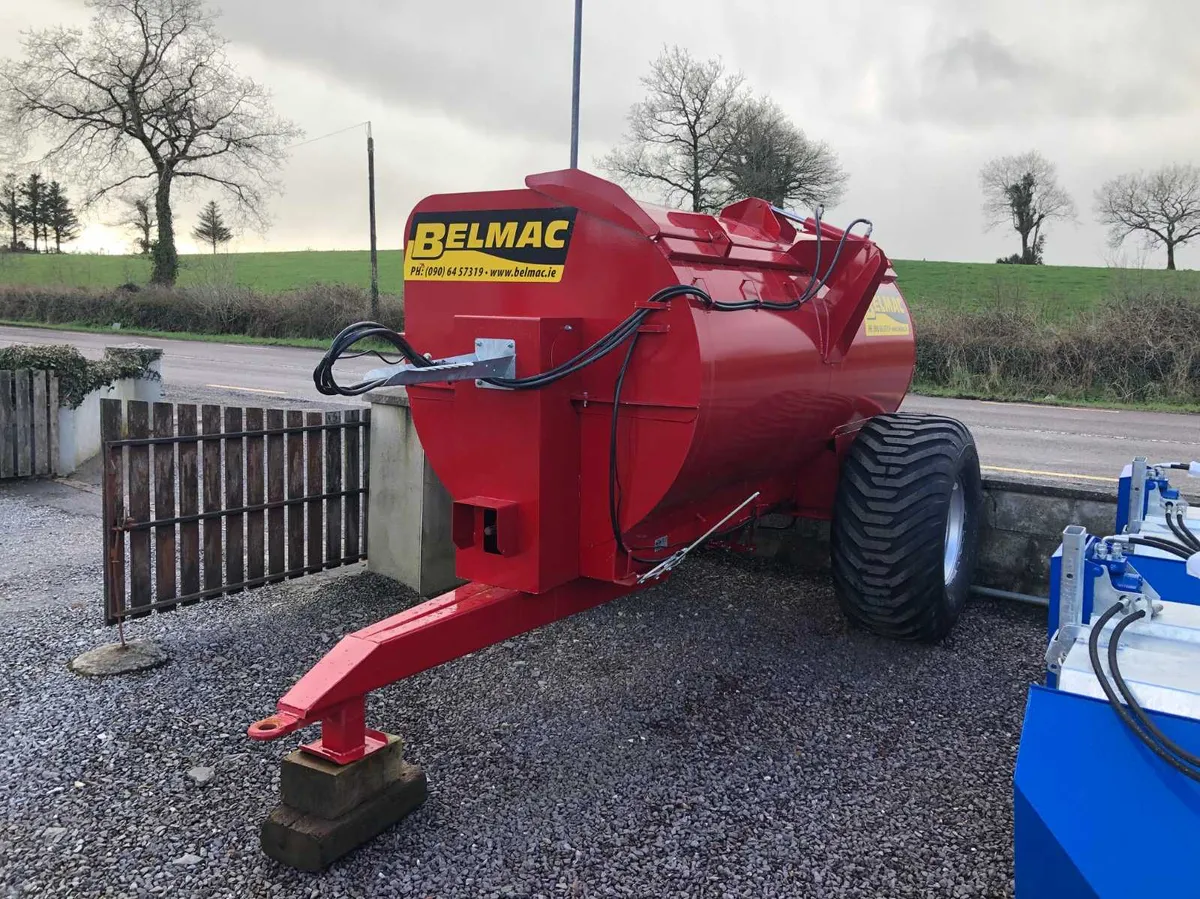 Belmac 7.5 cubic yard side spreader - Image 3