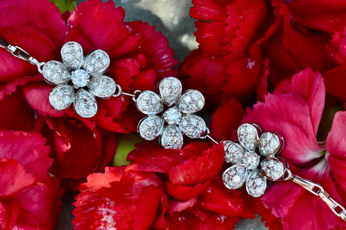 Vintage 1950s 2 - 2.5ct Diamond Bracelet Platinum - Image 1