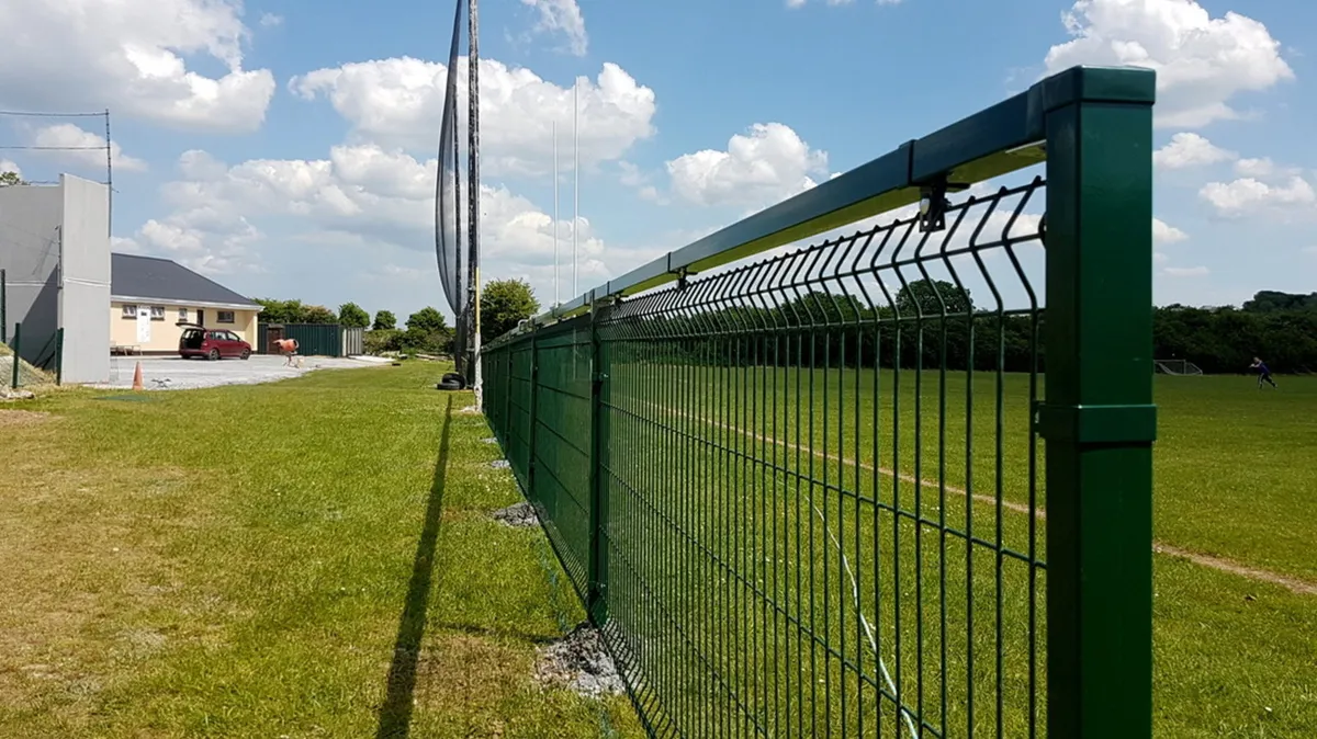 Security fencing. 5mm. Dog Run. Gates. FENSER. - Image 4