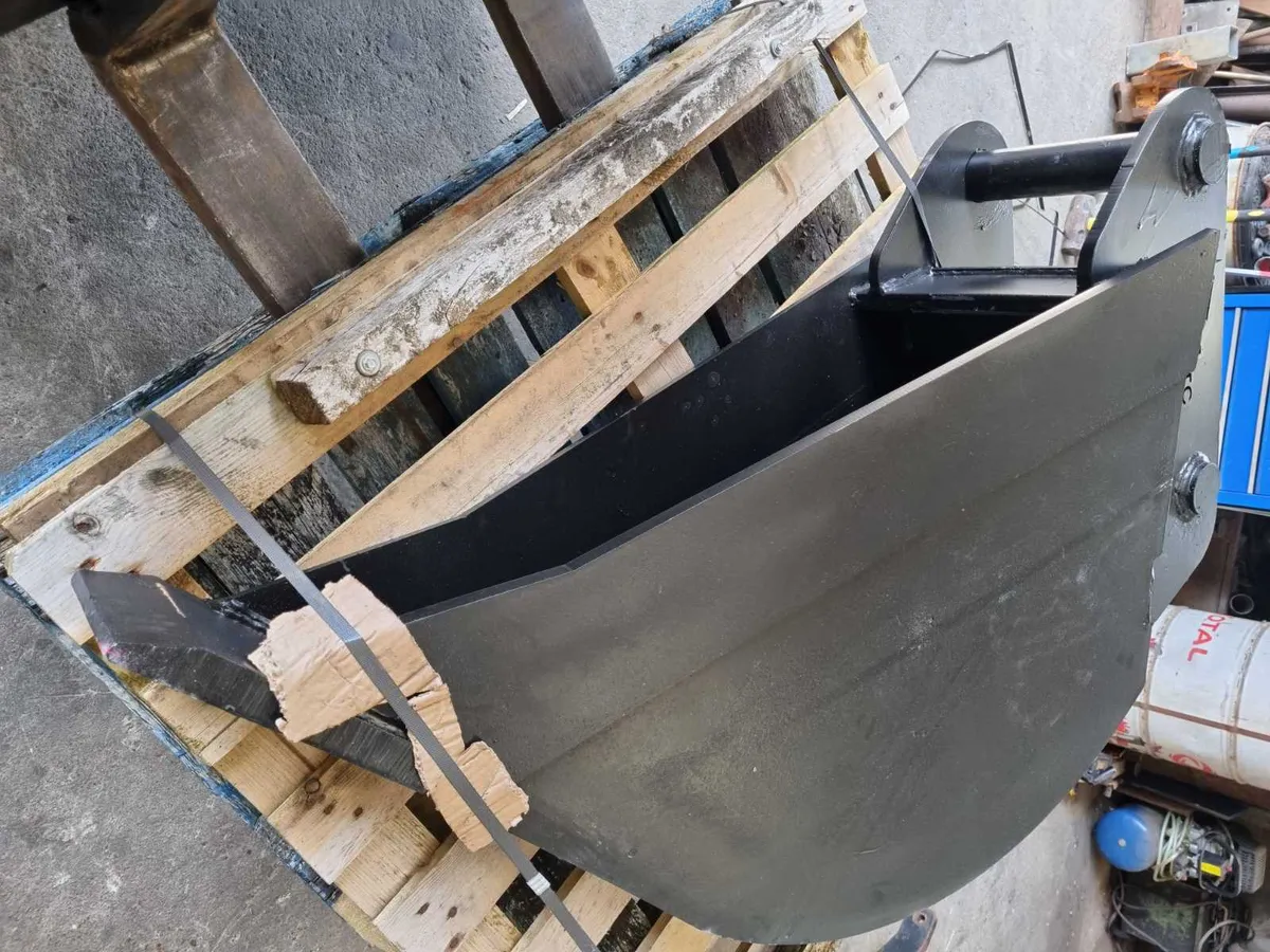 Tile drain buckets for all diggers - Image 1