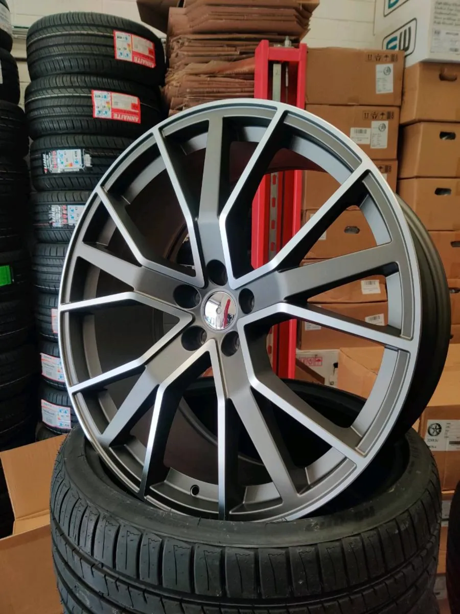 21" 22" Audi Mercedes alloys q7 q8 Q5  Finance - Image 1