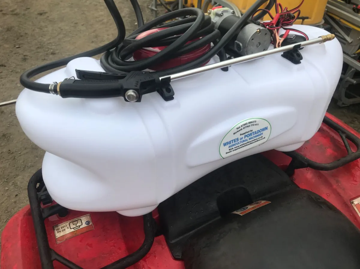 Quad sprayer with boom and hand lance - Image 3