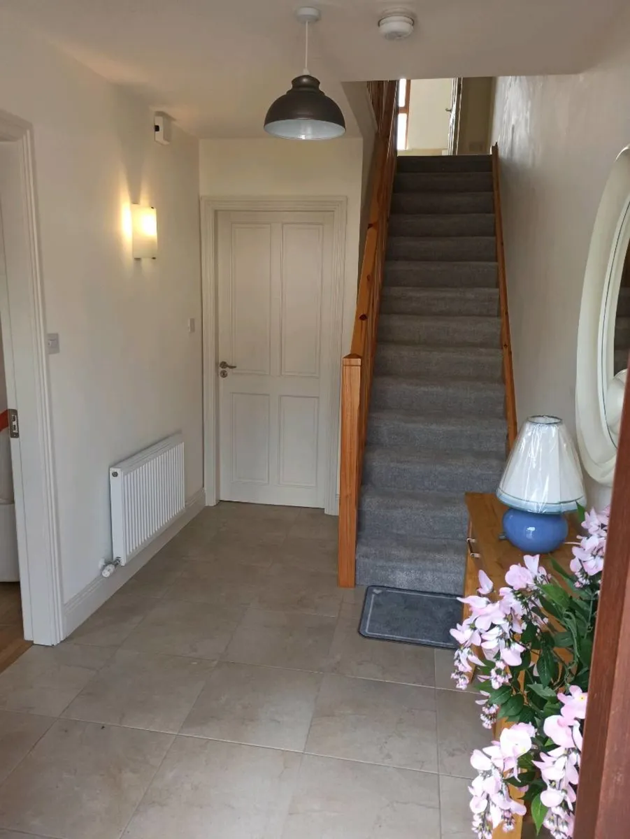 Holiday home Dingle, Summer 2026 dates available - Image 2