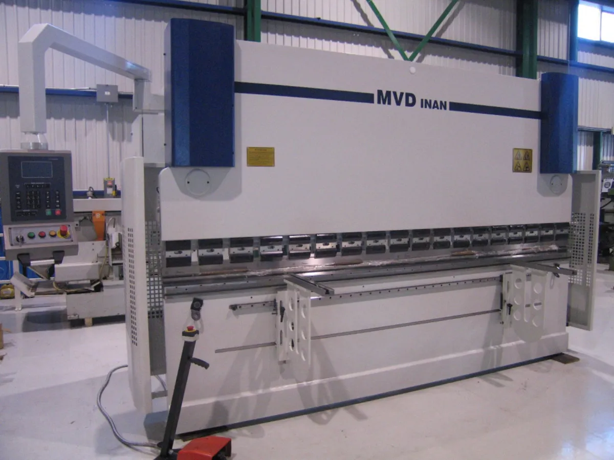 MVD Pressbrakes & Guillotines Cutting & Bending - Image 4