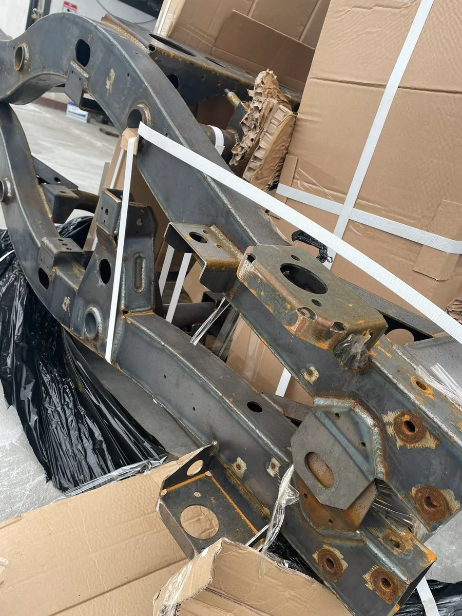 Nissan patrol chassis (brand new) - Image 4