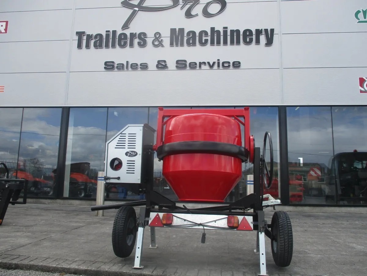cement mixer fast tow € 3350 - Image 2