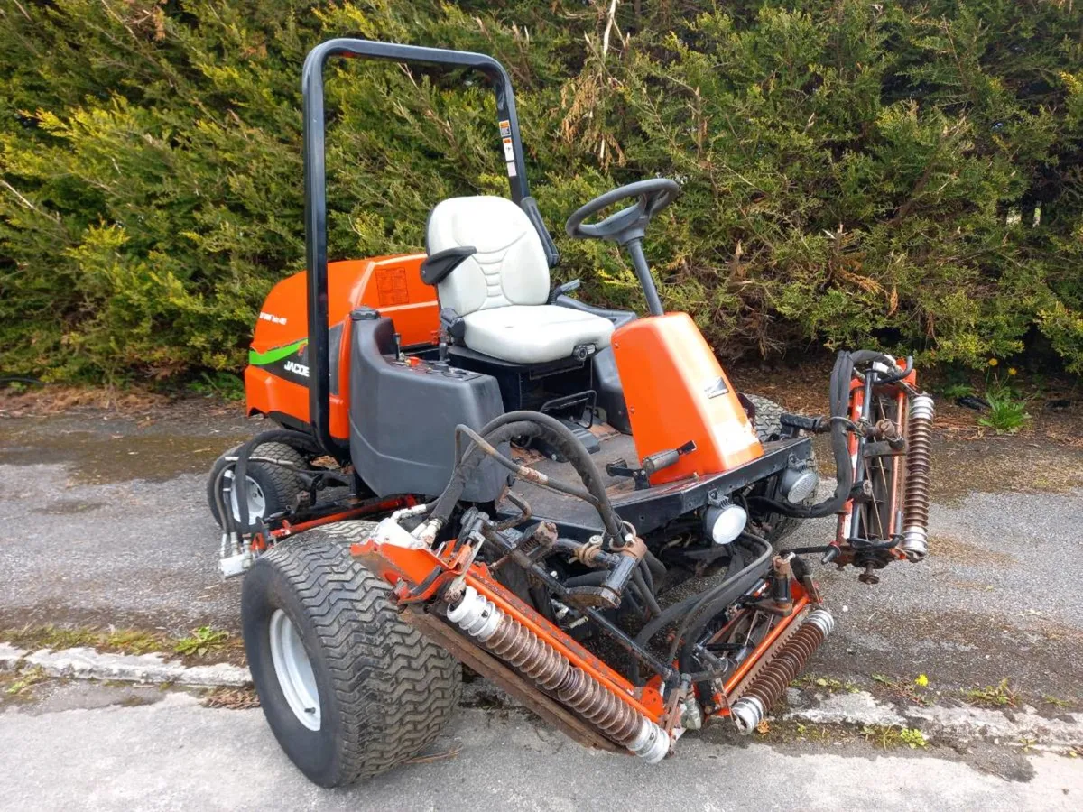 Jacobsen LF3400 Beautiful machine (1380hrs) - Image 2