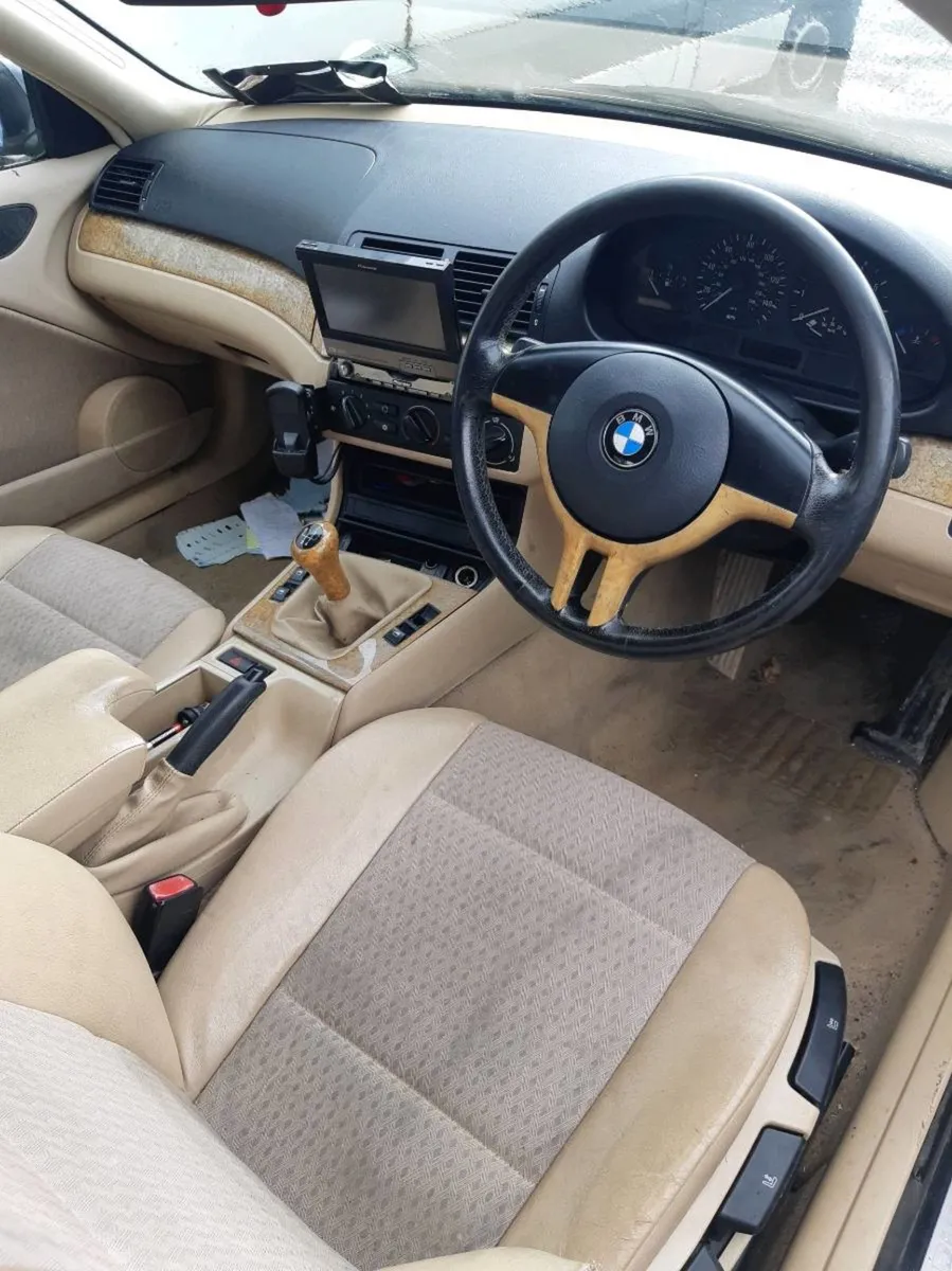 Breaking bmw 318ci e46 stahlgrau metallic - Image 3