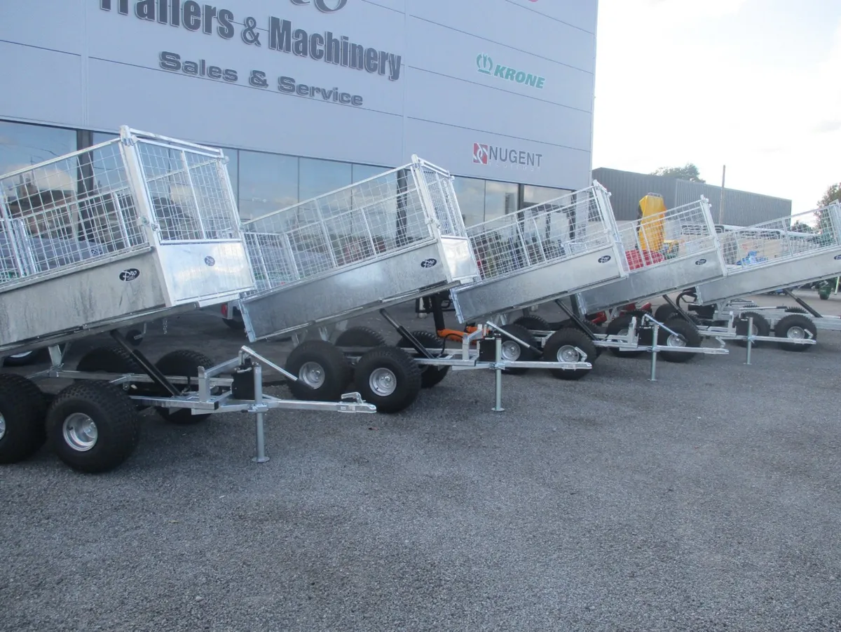 quad sprayers trailers fertliser spreaders - Image 4