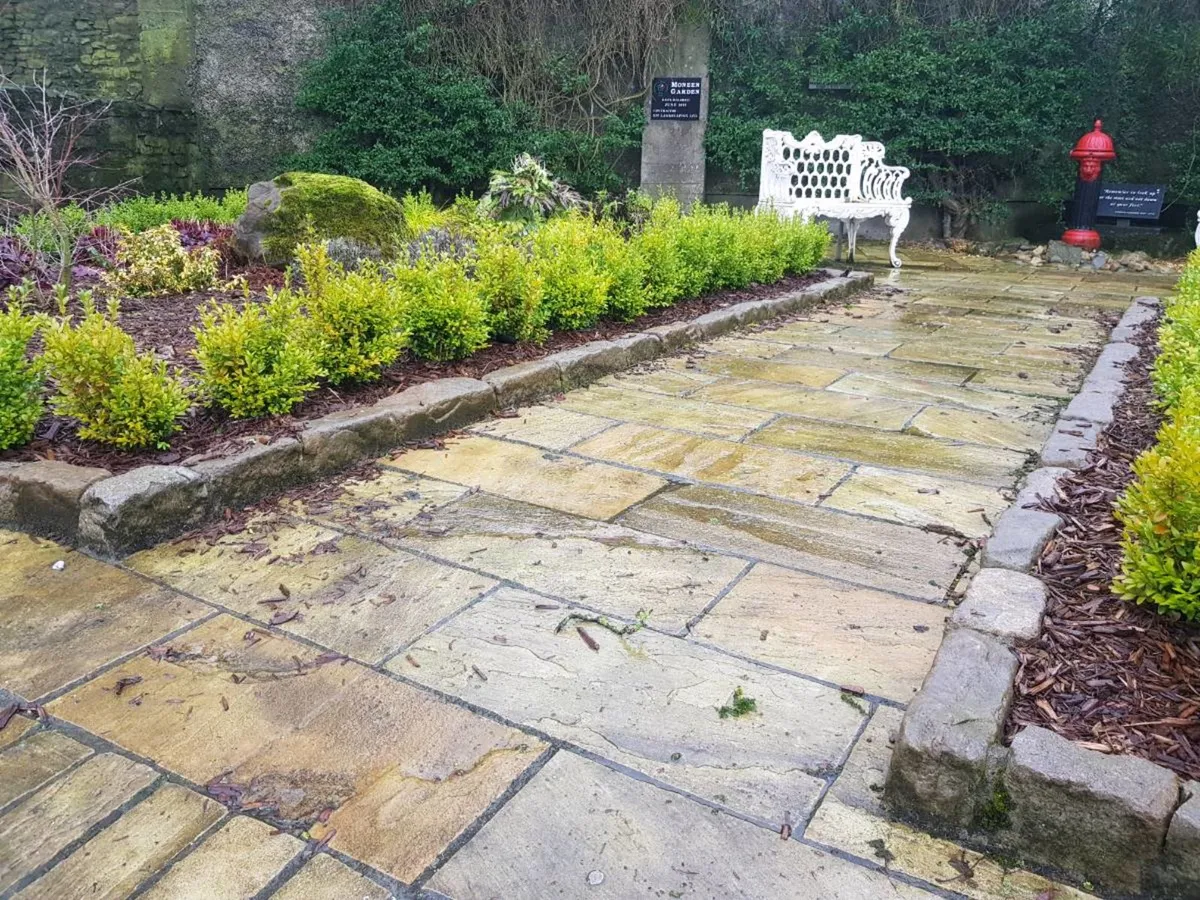 Natural stone Kerbing - Image 3