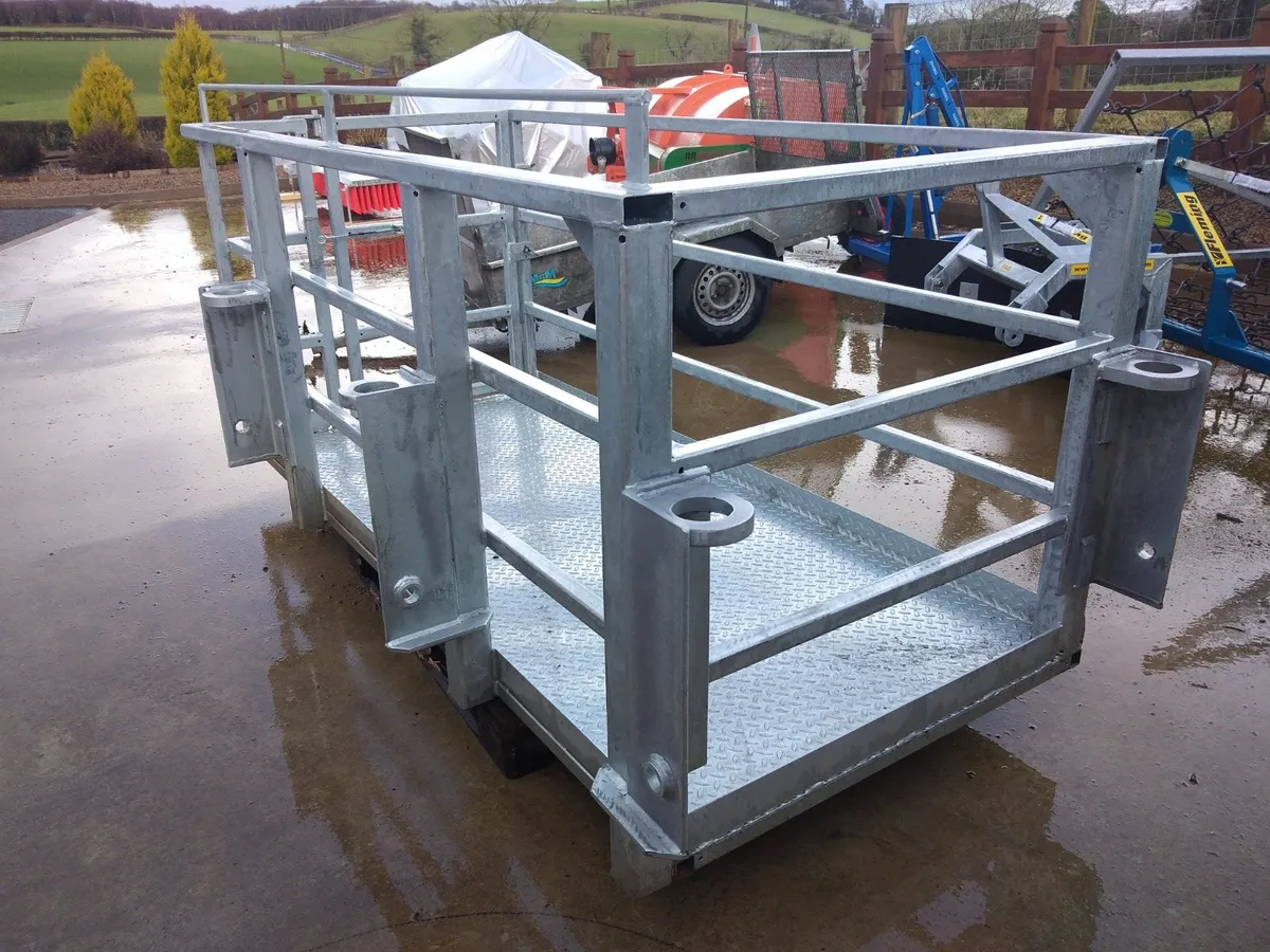 Safety cage / basket - Image 2