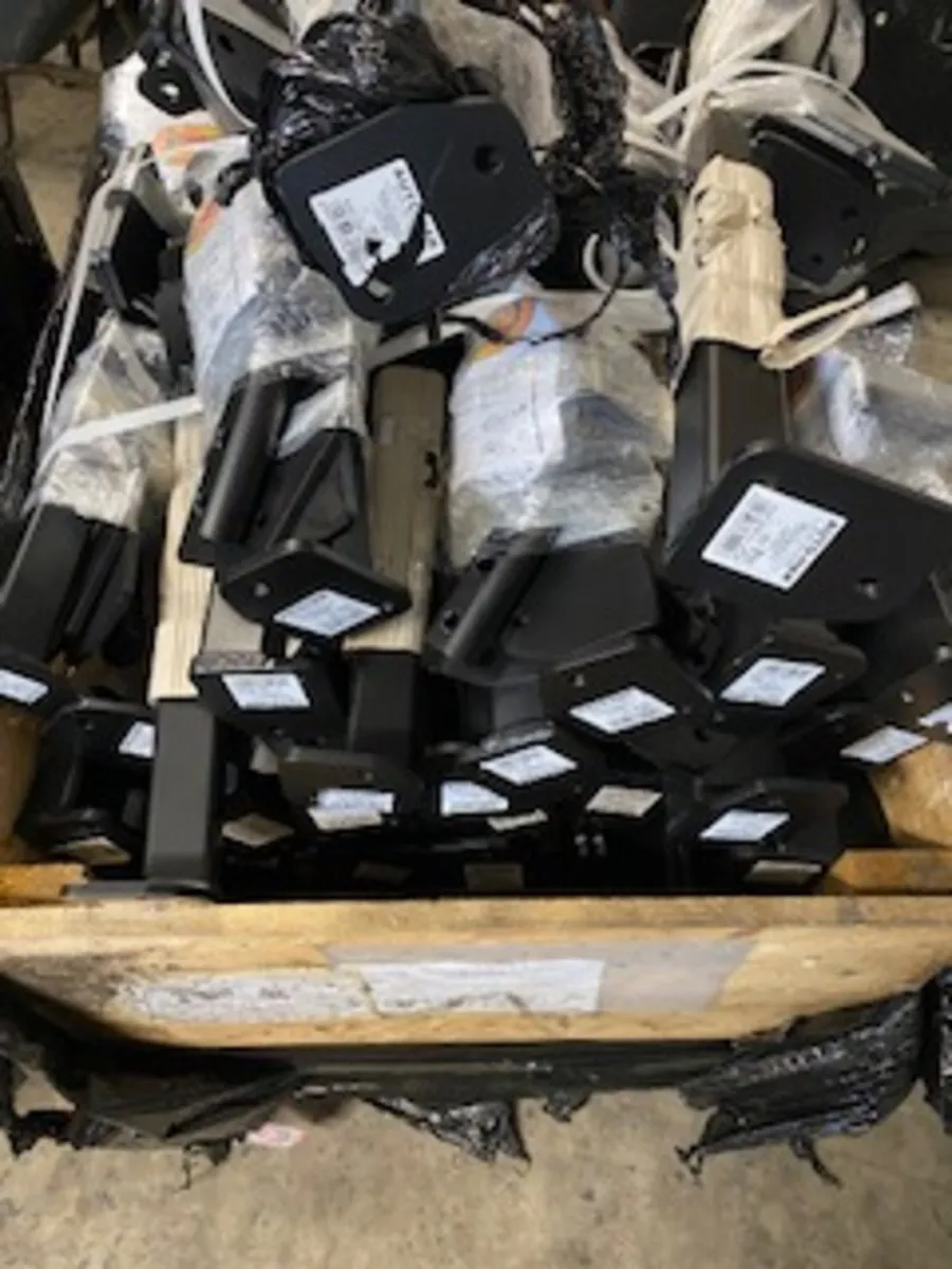 Special Offer 2019 +berlingo/partner new towbar - Image 1