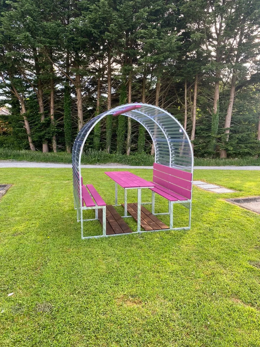 Outdoor Seating Pods - Image 4