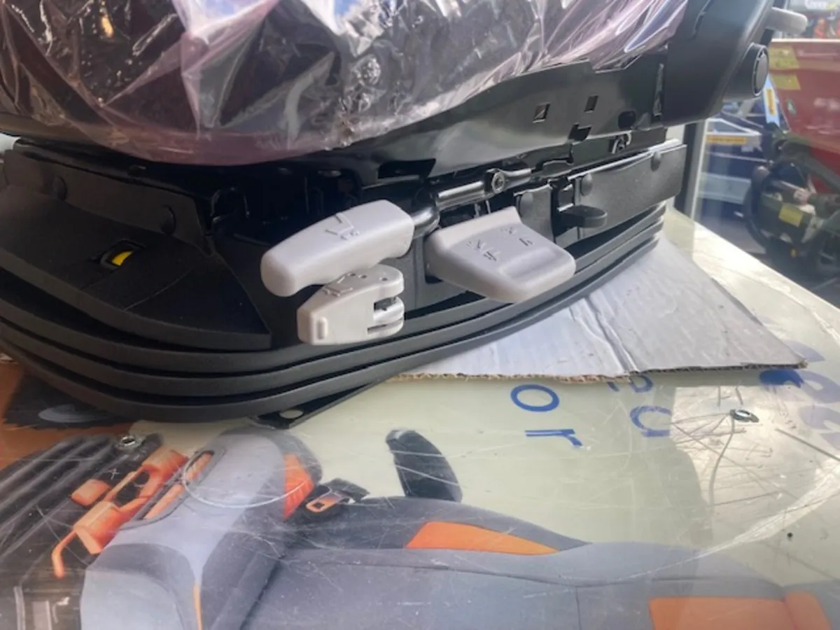 Grammer seats - Image 3