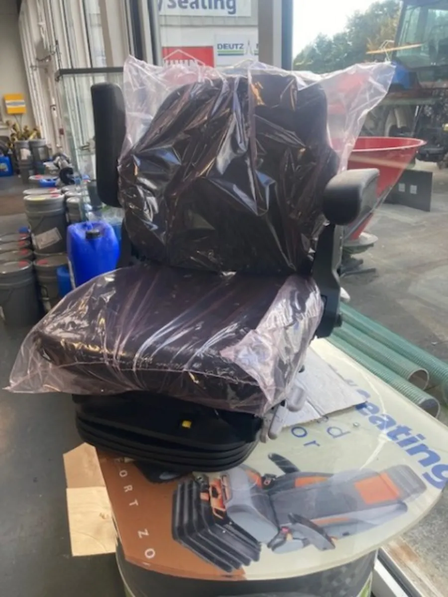 Grammer seats - Image 1