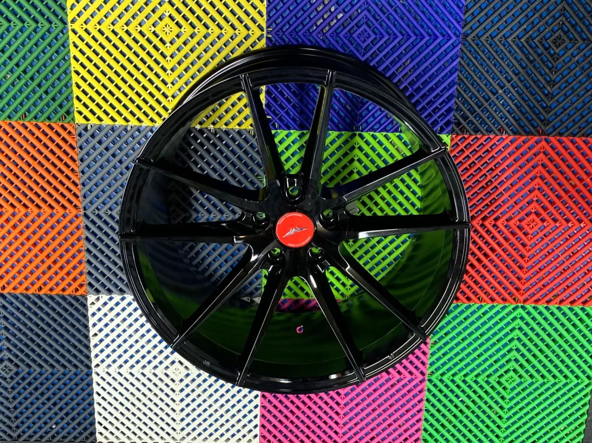 New !! 19” 9.5 veemann Vfs25 gloss black - Image 1