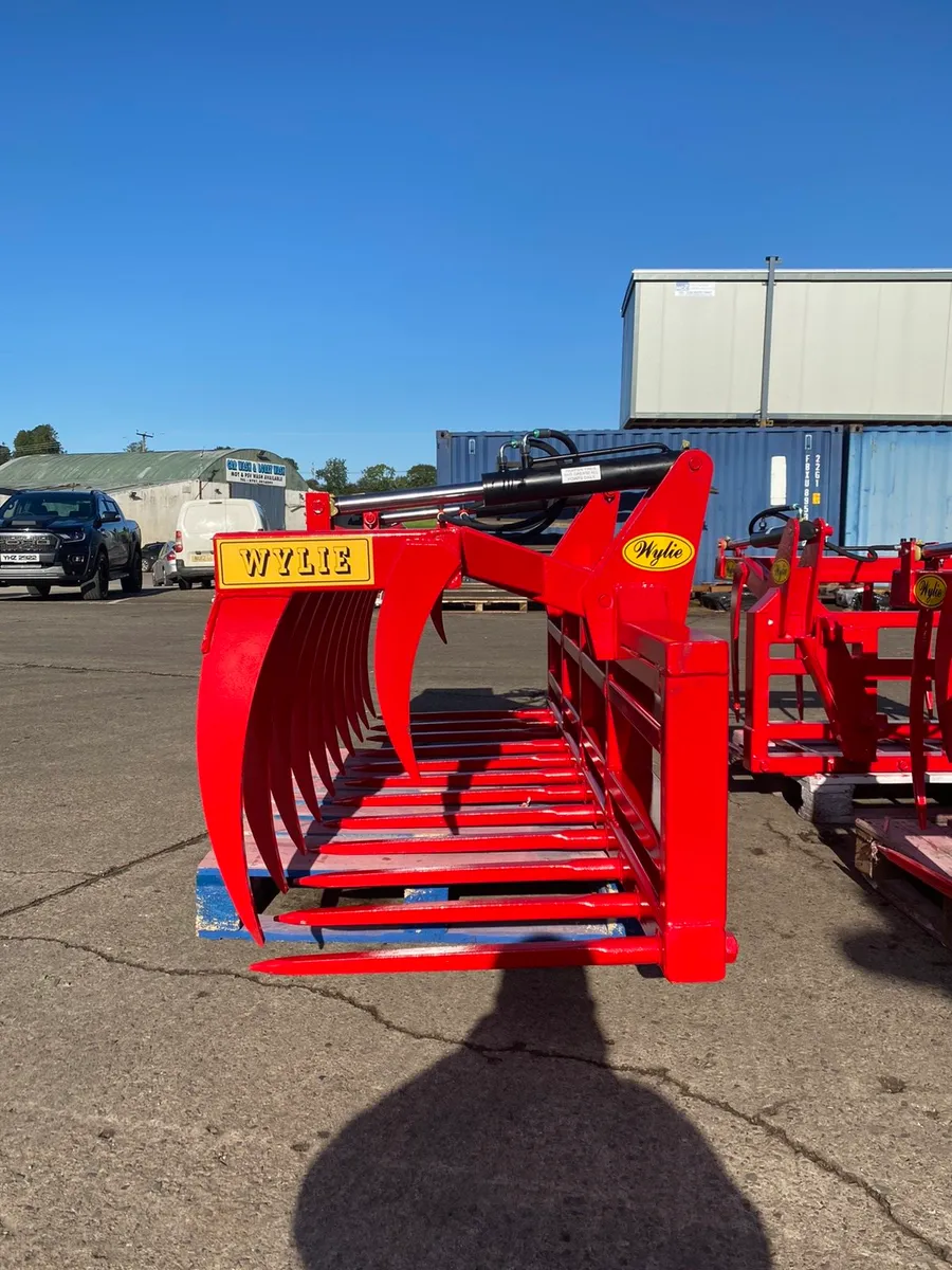 Silage grab muck grab silage wylie new - Image 3