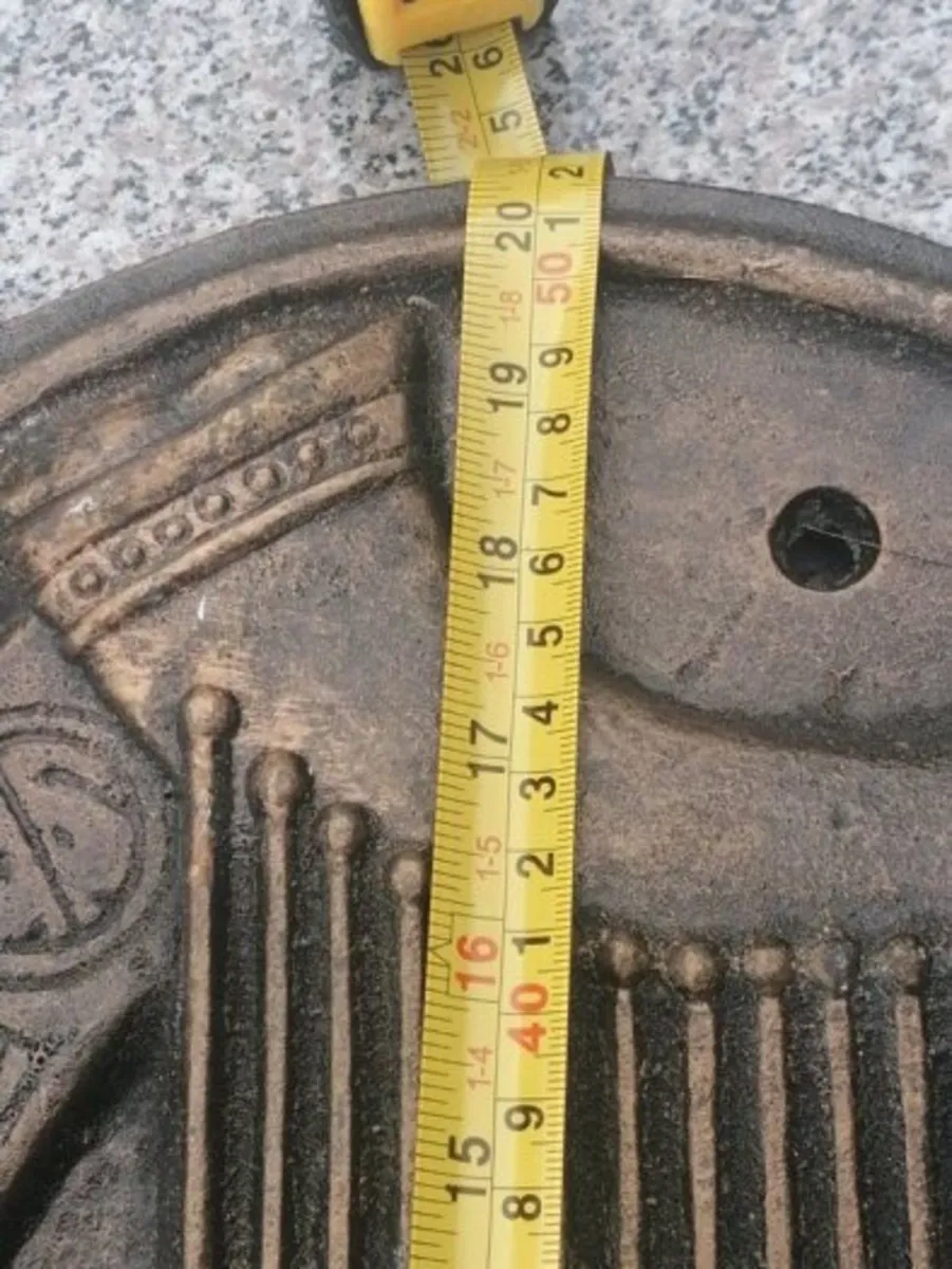 Irish Design Government Building Harp - Image 3