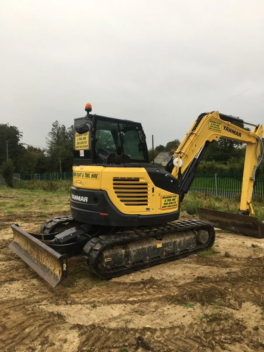 10 ton diggers only €650 per week - Image 2