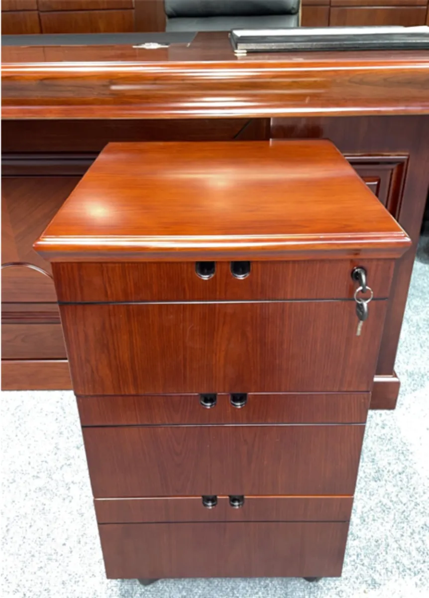 Walnut Executive Veneer Desks Incl. Pedestals- New - Image 4