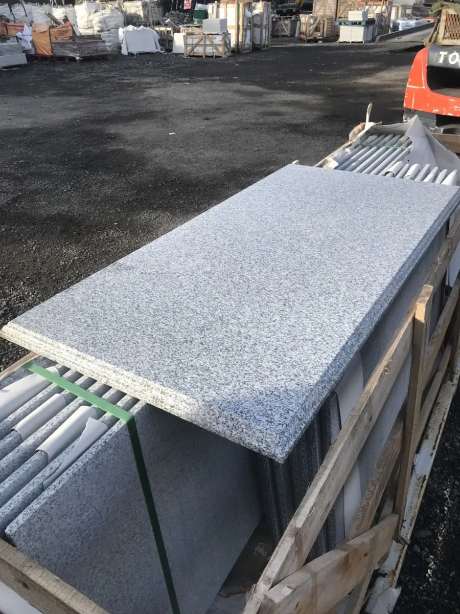 Granite Island Tops - Image 1