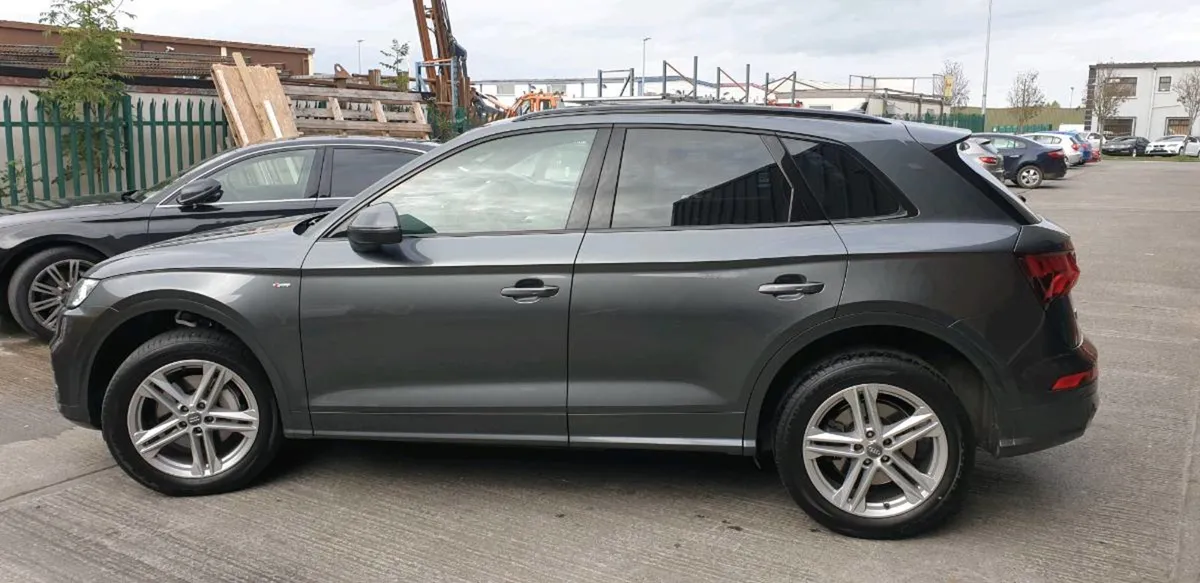 Window tinting, De-chrome, car wrap, stikers - Image 4