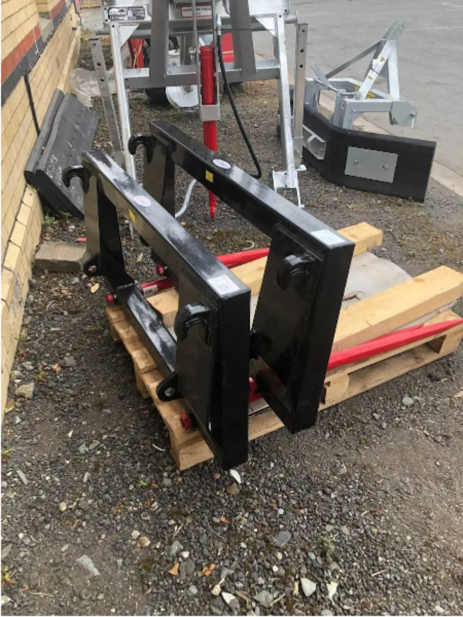 bale fork with h/d tines - Image 2