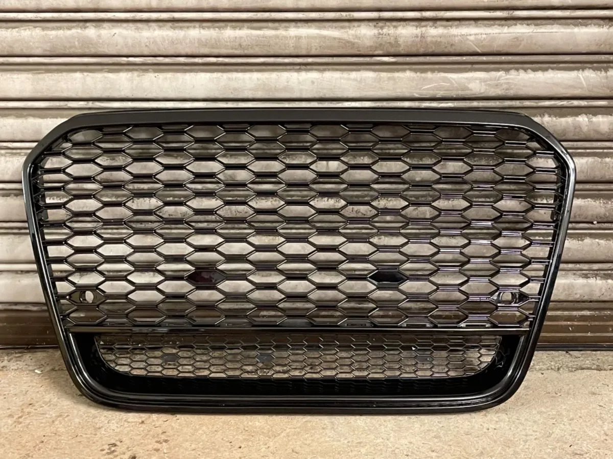Upgrade to honeycomb grills at fk - Image 1
