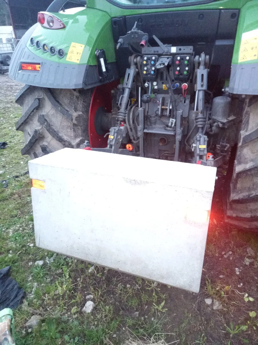 WEIGHT BLOCK - Image 1