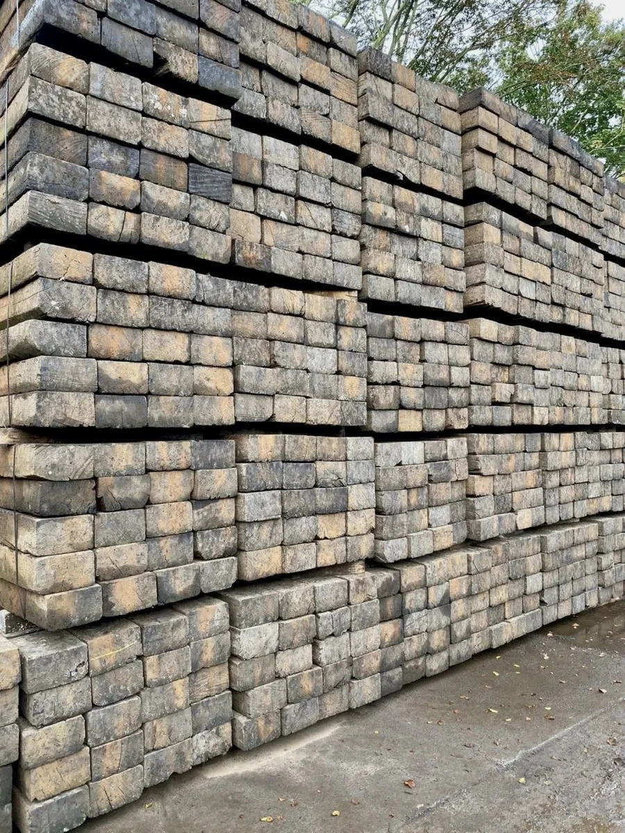 Hardwood Sleepers - Image 1